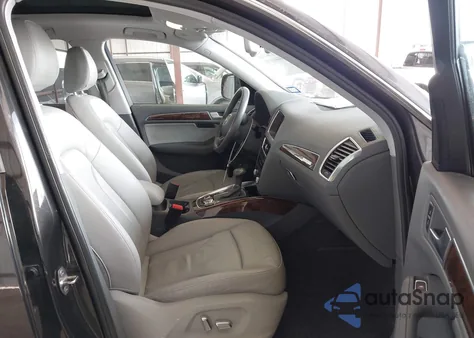 2015 Audi Q5 2.0T Premium z USA, uszkodzony, nr VIN WA1LFAFP1FA097664